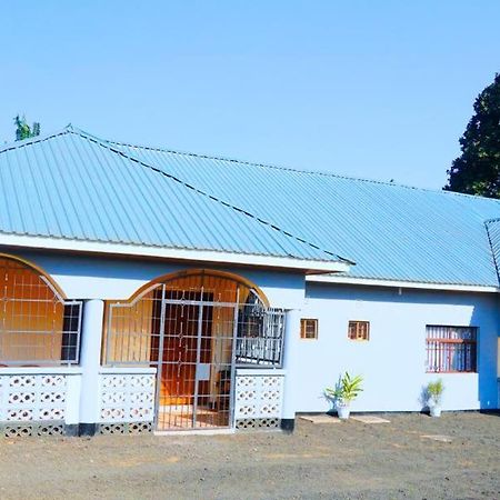 Osotwa Maasai Hostel Arusha Exterior photo